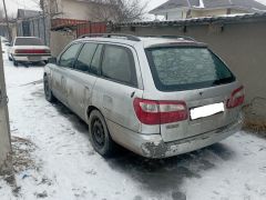 Сүрөт унаа Mazda 626