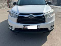 Сүрөт унаа Toyota Highlander