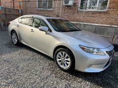 Photo of the vehicle Lexus ES