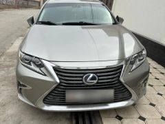 Photo of the vehicle Lexus ES