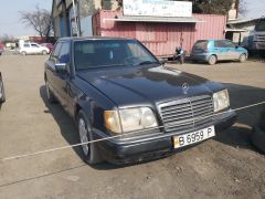 Фото авто Mercedes-Benz W124