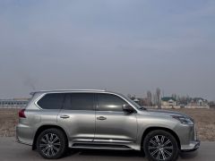 Сүрөт унаа Lexus LX