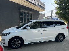 Фото авто Kia Carnival