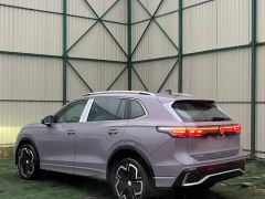 Photo of the vehicle Volkswagen Tiguan