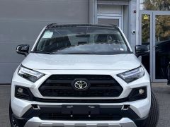 Photo of the vehicle Toyota RAV4