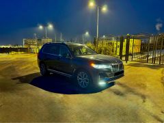 Фото авто BMW X7