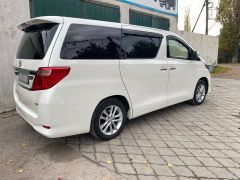 Фото авто Toyota Alphard