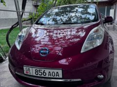 Фото авто Nissan Leaf