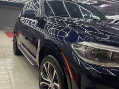 Photo of the vehicle BMW X5