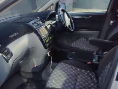 Фото авто Toyota Estima