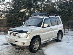 Photo of the vehicle Mitsubishi Pajero iO