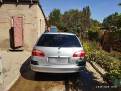 Сүрөт унаа Toyota Avensis