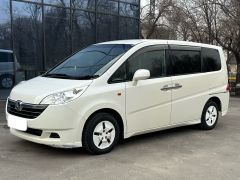 Фото авто Honda Stepwgn