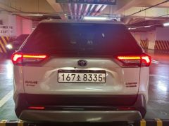 Сүрөт унаа Toyota RAV4