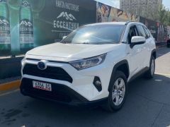 Сүрөт унаа Toyota RAV4