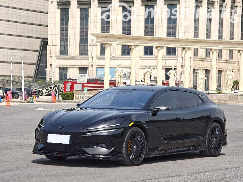 Denza Z9 GT