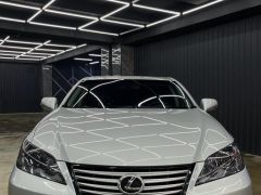 Photo of the vehicle Lexus ES