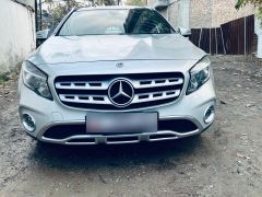 Сүрөт унаа Mercedes-Benz GLA