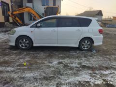 Фото авто Toyota Ipsum