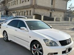 Сүрөт унаа Toyota Crown