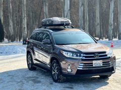 Сүрөт унаа Toyota Highlander