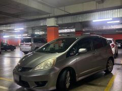 Photo of the vehicle Honda Fit