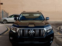 Сүрөт унаа Toyota Land Cruiser Prado