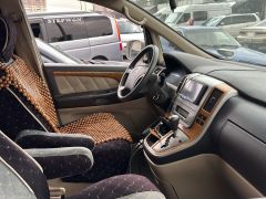 Фото авто Toyota Alphard