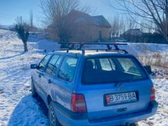 Сүрөт унаа Volkswagen Golf