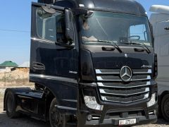 Фото авто Mercedes-Benz Actros