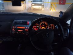 Сүрөт унаа Honda Fit