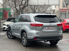 Сүрөт унаа Toyota Highlander