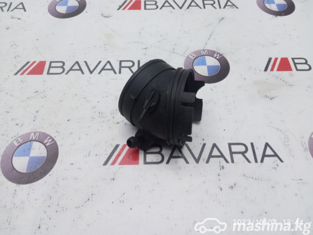 Spare Parts and Consumables - Патрубок воздушного фильтра, E90 LCI, 13717536002