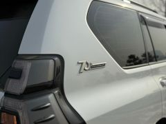 Фото авто Toyota Land Cruiser Prado