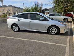 Сүрөт унаа Toyota Prius