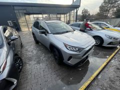 Сүрөт унаа Toyota RAV4