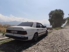 Photo of the vehicle Mercedes-Benz W124