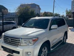 Сүрөт унаа Toyota Land Cruiser