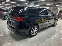 Photo of the vehicle Kia Carnival