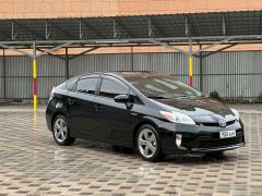 Фото авто Toyota Prius