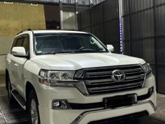 Фото авто Toyota Land Cruiser