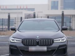 Фото авто BMW 5 серии