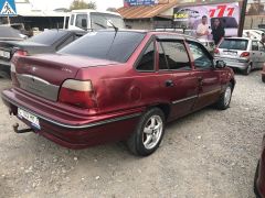 Сүрөт унаа Daewoo Nexia