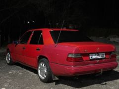 Фото авто Mercedes-Benz W124