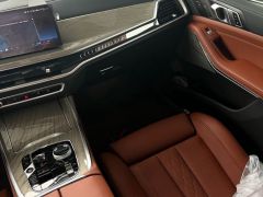 Фото авто BMW X7