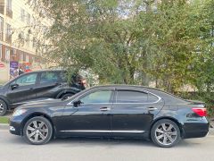 Photo of the vehicle Lexus LS