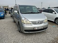 Сүрөт унаа Nissan Serena