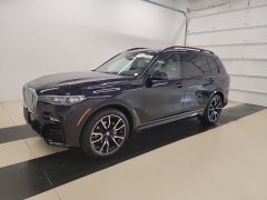 Photo of the vehicle BMW X7