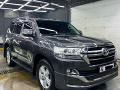 Сүрөт унаа Toyota Land Cruiser