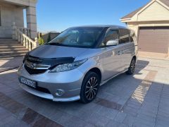 Фото авто Honda Elysion